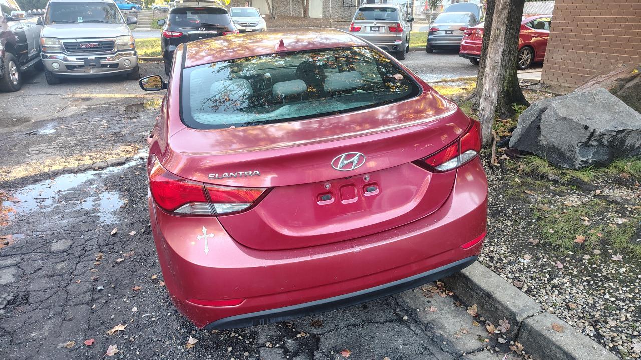 Hyundai Elantra 4dr Sdn Auto SE (Ulsan Plant) 2015