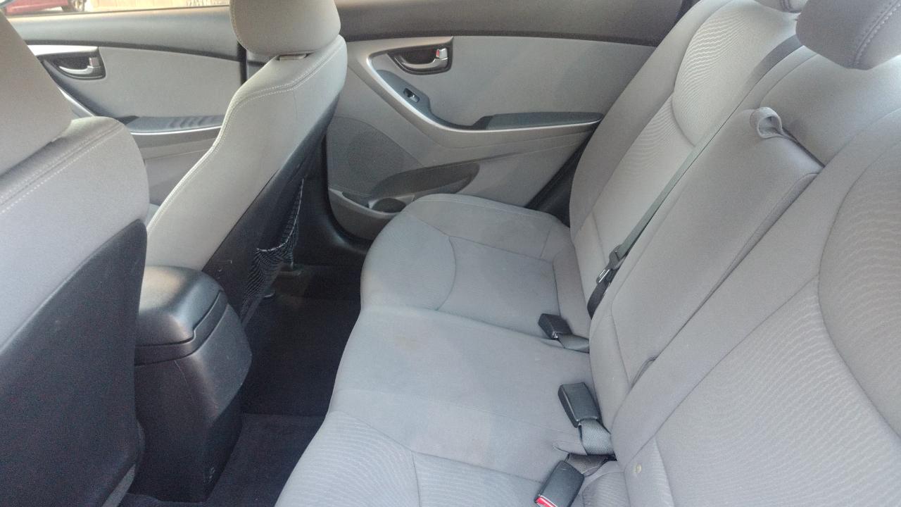 Hyundai Elantra 4dr Sdn Auto SE (Ulsan Plant) 2015
