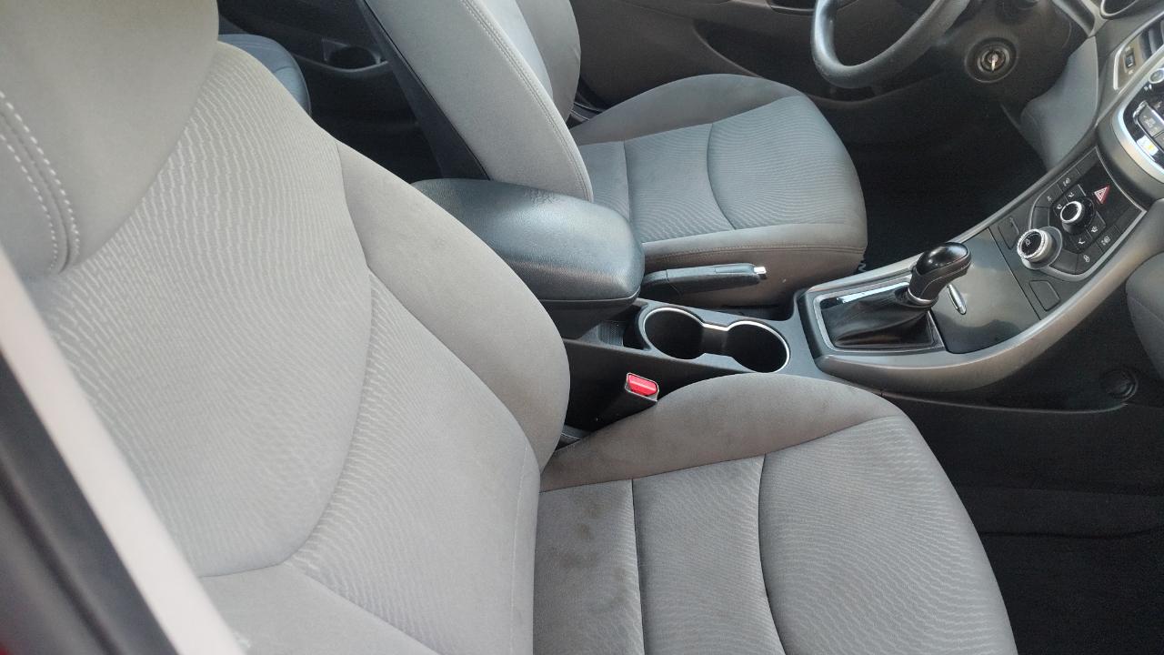 Hyundai Elantra 4dr Sdn Auto SE (Ulsan Plant) 2015