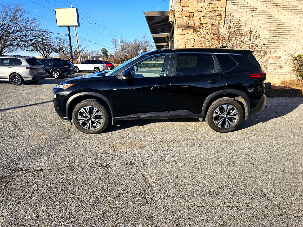 Nissan Rogue SV 2023