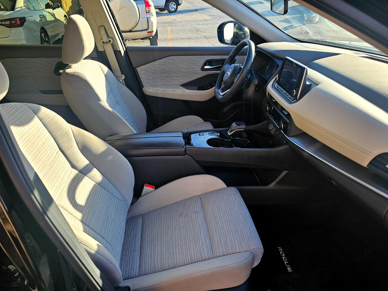 Nissan Rogue SV 2023