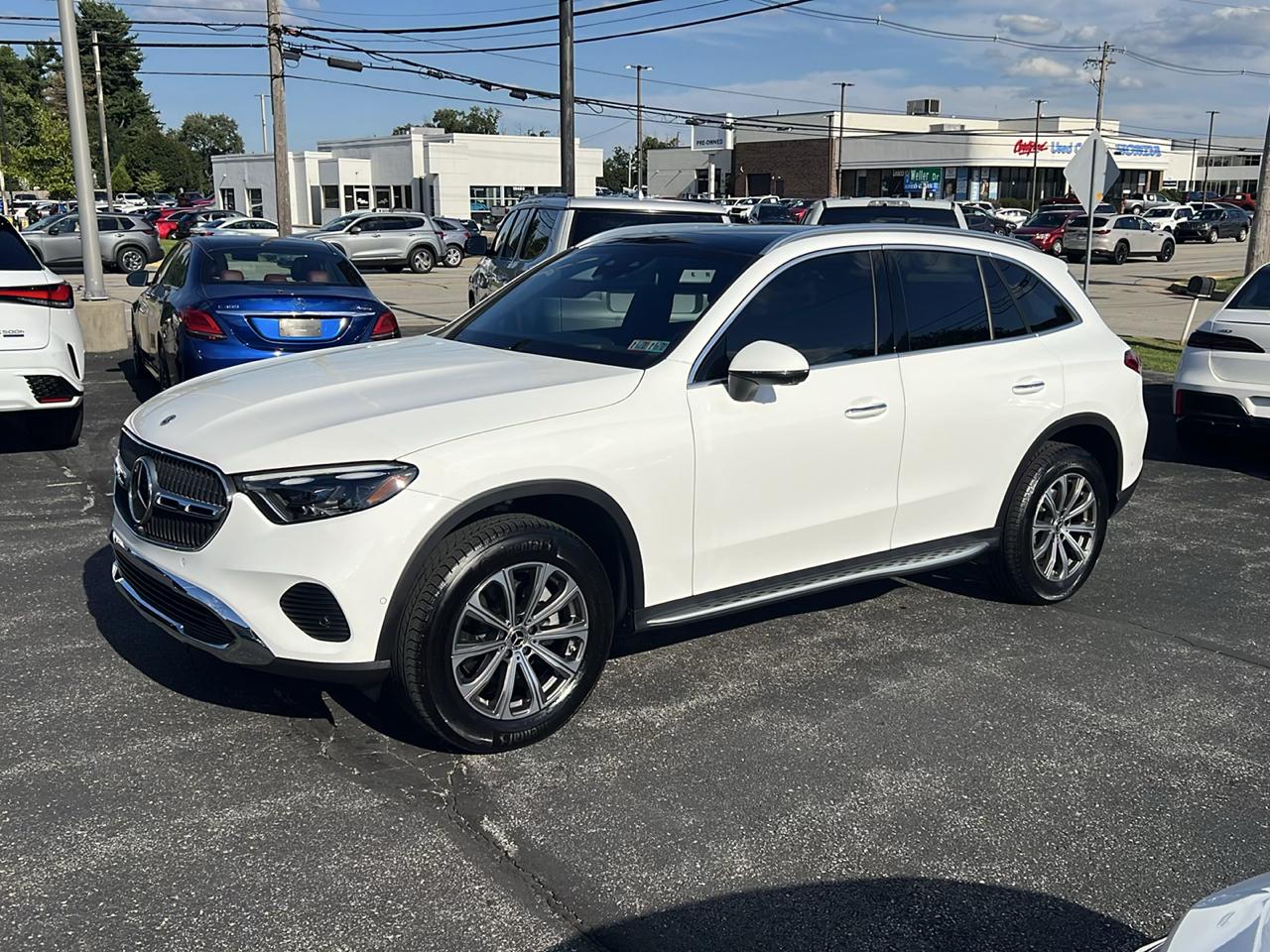 Mercedes-Benz GLC GLC 300 4MATIC SUV 2025