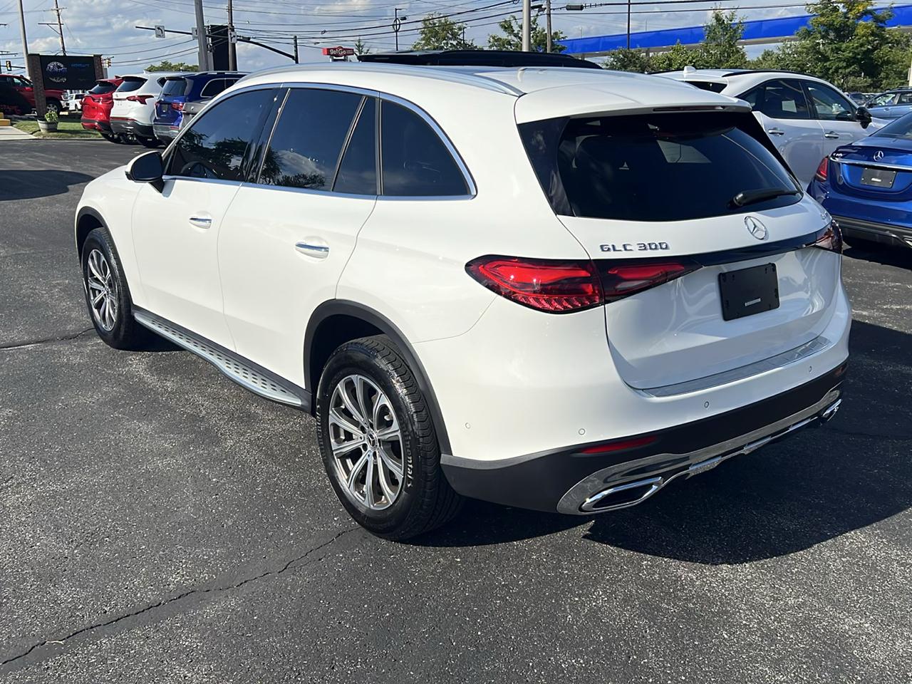Mercedes-Benz GLC GLC 300 4MATIC SUV 2025