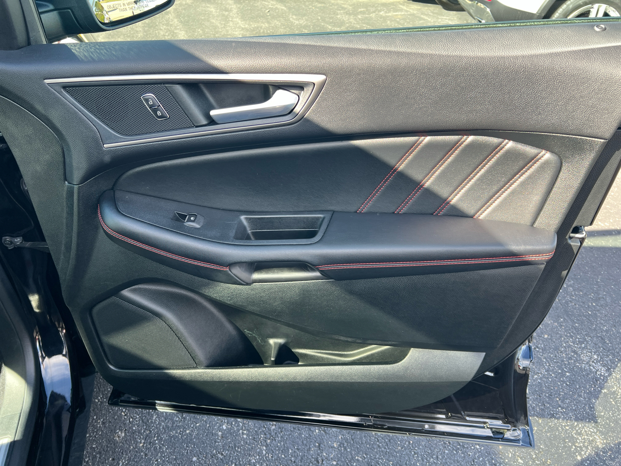 2022 Ford Edge ST-Line photo 11