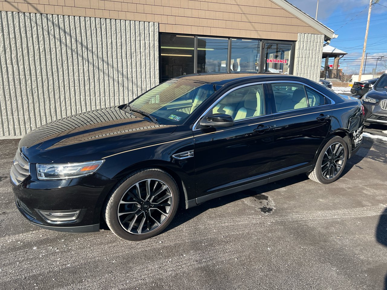2019 Ford Taurus SEL AWD