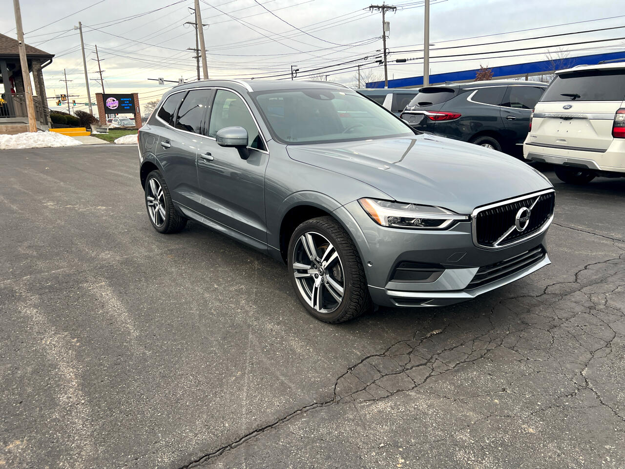 Volvo XC60 T5 AWD Momentum 2019