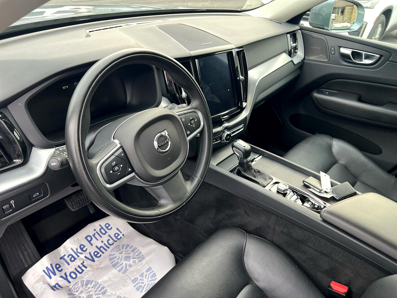 Volvo XC60 T5 AWD Momentum 2019