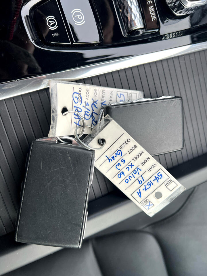 Volvo XC60 T5 AWD Momentum 2019