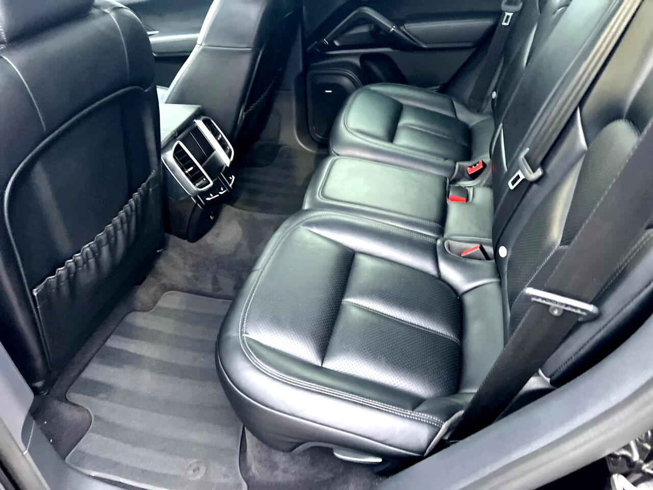 Porsche Cayenne AWD 2018