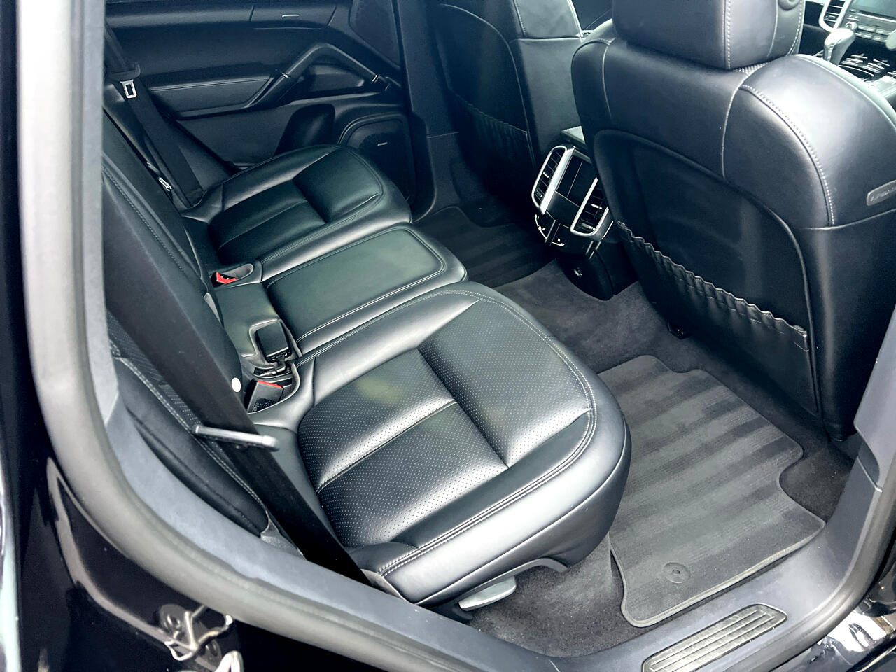 Porsche Cayenne AWD 2018