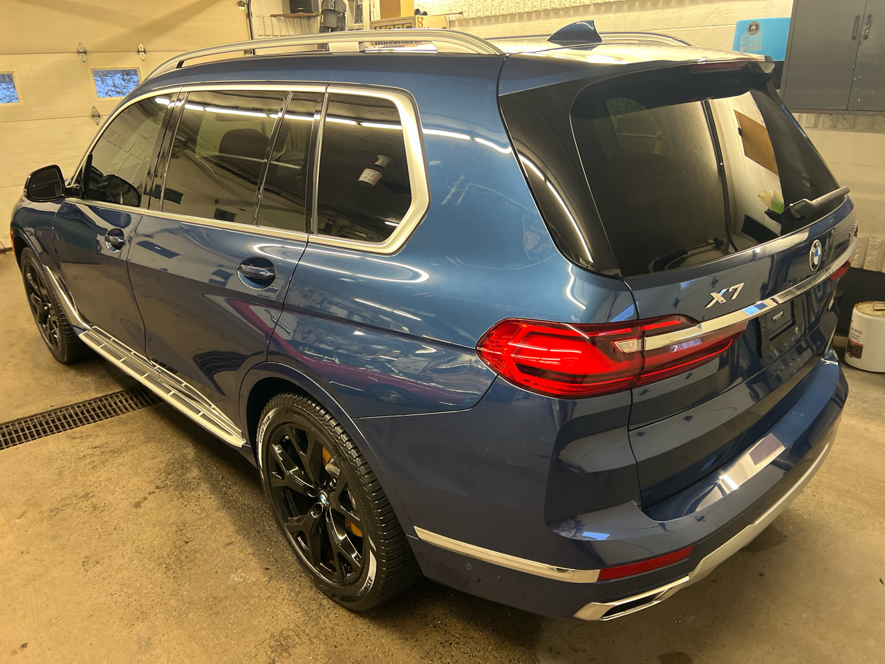 BMW X7 xDrive50i Sports Activity Vehicle 2019