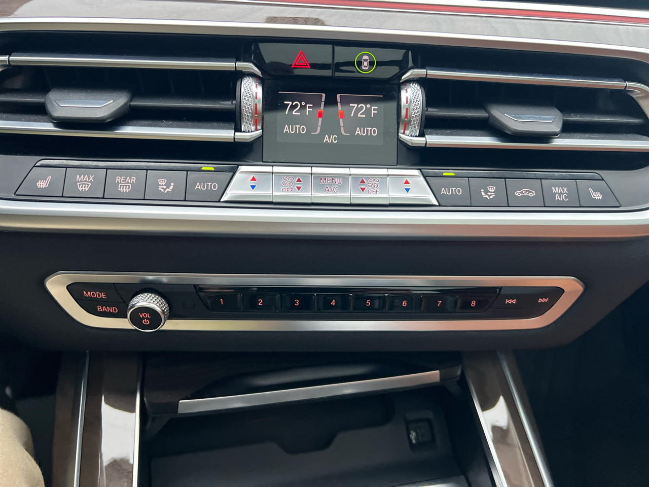 BMW X7 xDrive50i Sports Activity Vehicle 2019