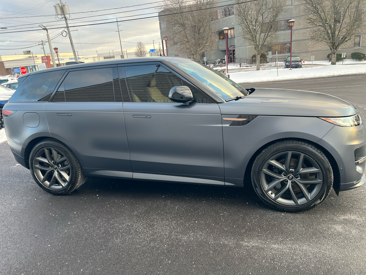 Land Rover Range Rover Sport P400 Dynamic SE 2024