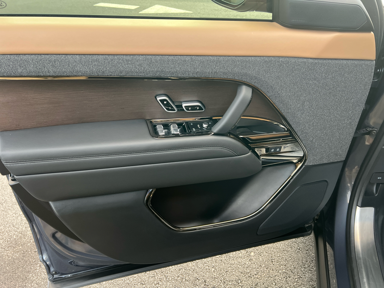 Land Rover Range Rover Sport P400 Dynamic SE 2024