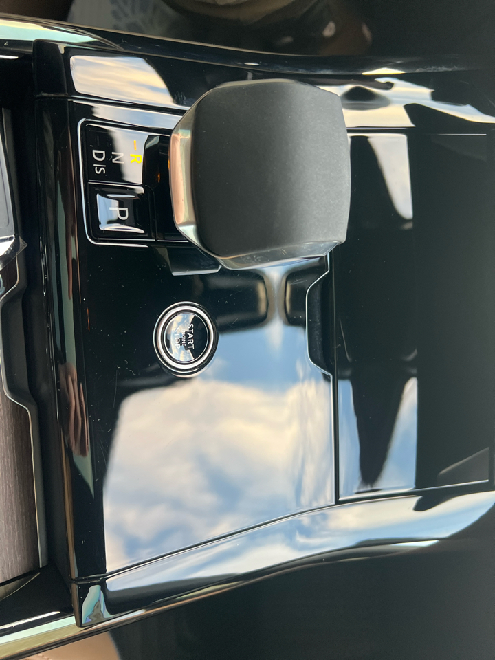 Land Rover Range Rover Sport P400 Dynamic SE 2024