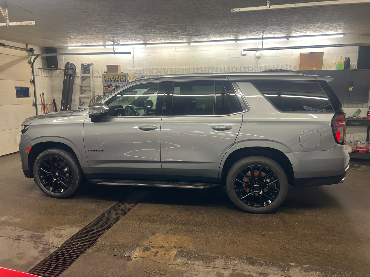 Chevrolet Tahoe 4WD 4dr Premier 2023