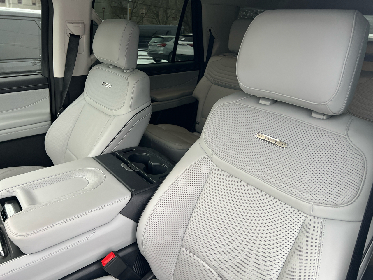 Ford Expedition Max Platinum 4x4 2025