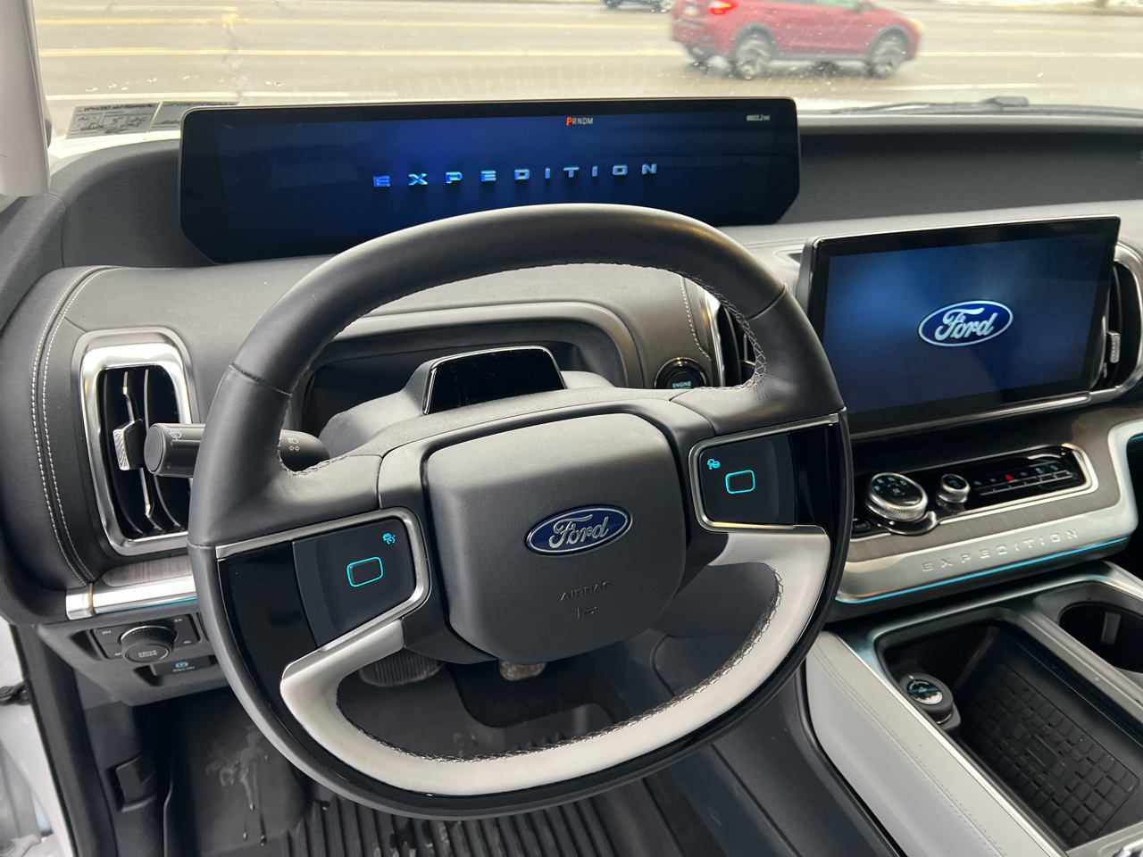 Ford Expedition Max Platinum 4x4 2025