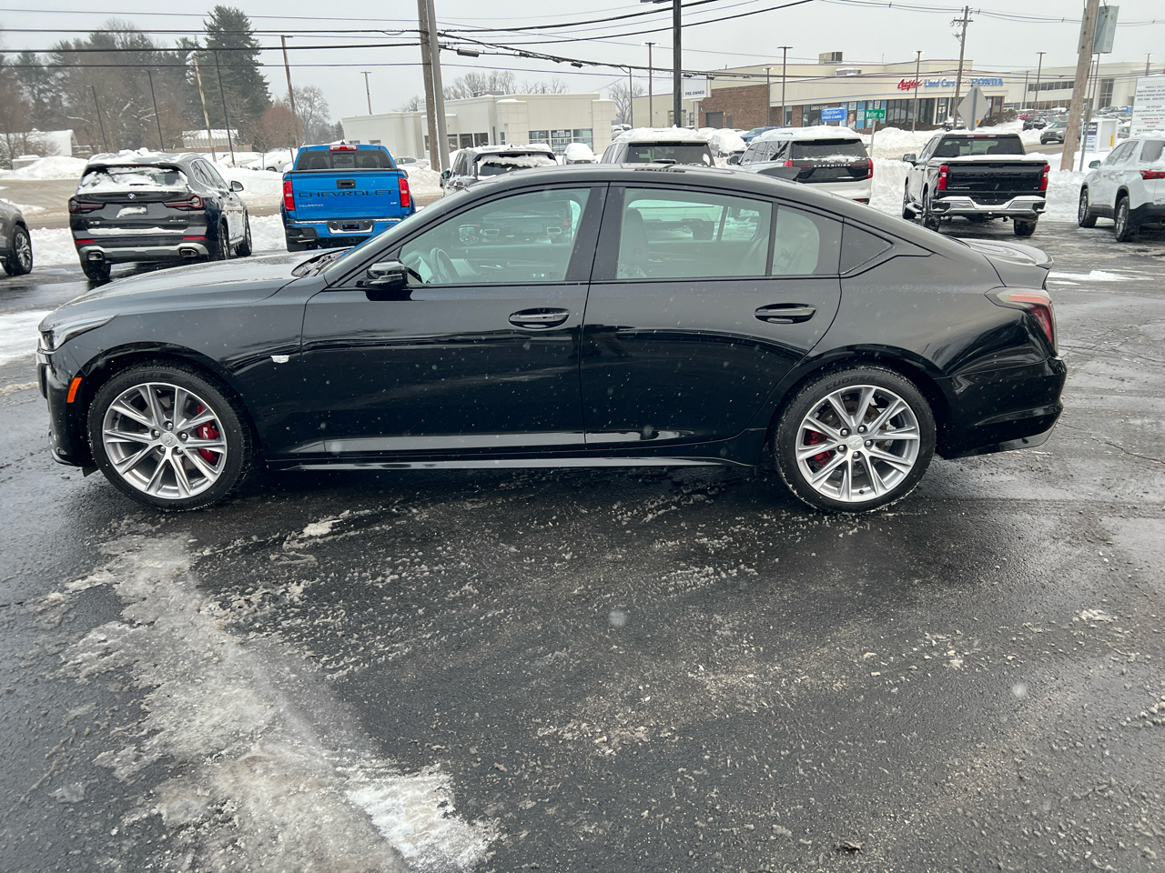 Cadillac CT5 4dr Sdn Sport 2021