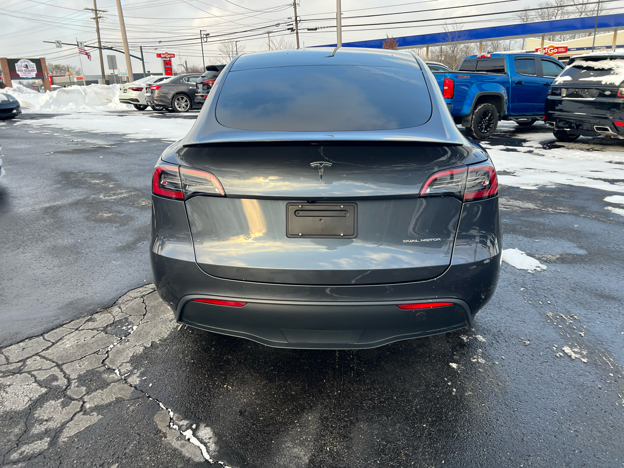 Tesla Model Y Long Range AWD 2024