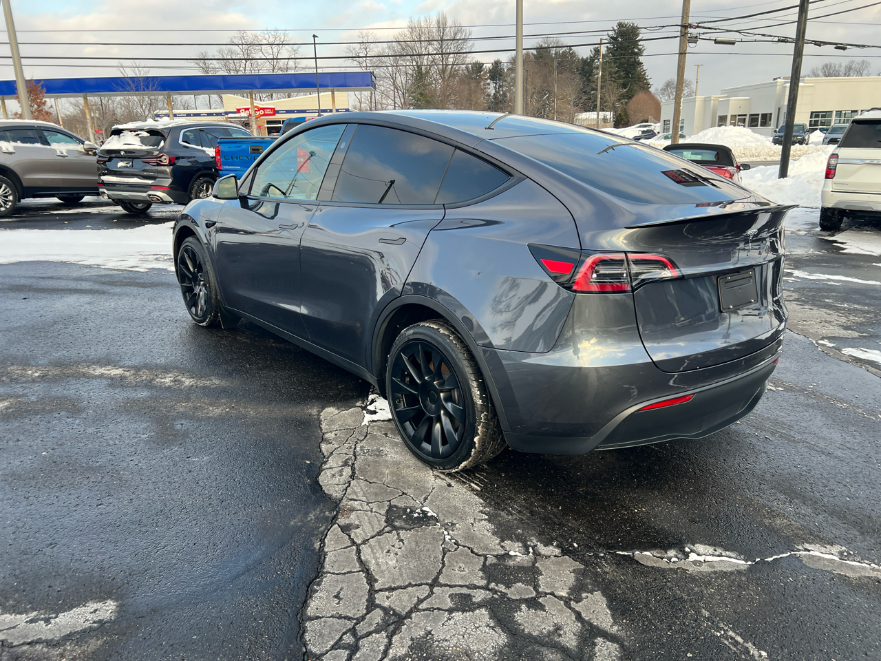 Tesla Model Y Long Range AWD 2024