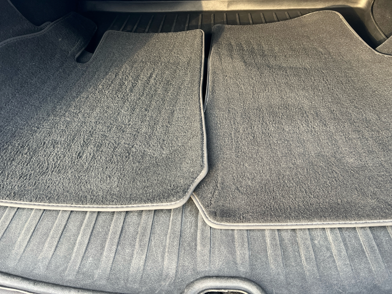 Tesla Model Y Long Range AWD 2024