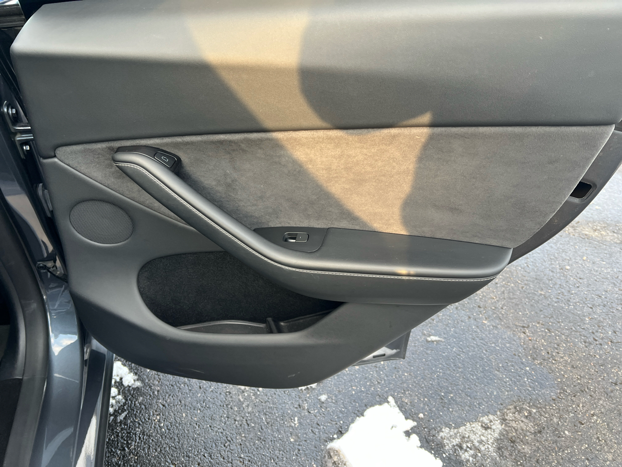 Tesla Model Y Long Range AWD 2024