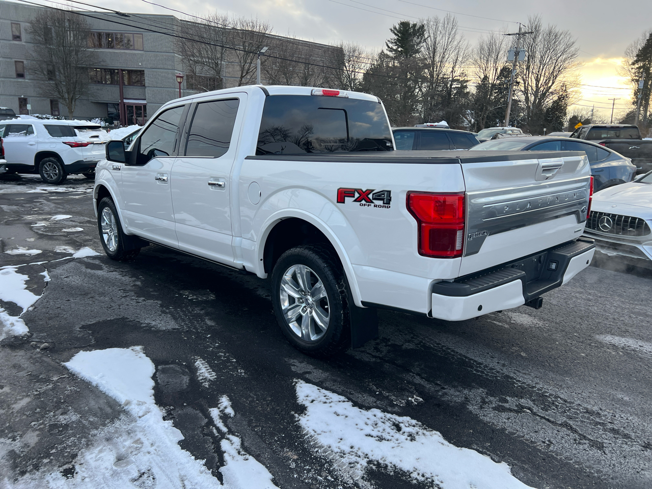 Ford F-150 Platinum SuperCrew 5.5-ft. Bed 4WD 2019