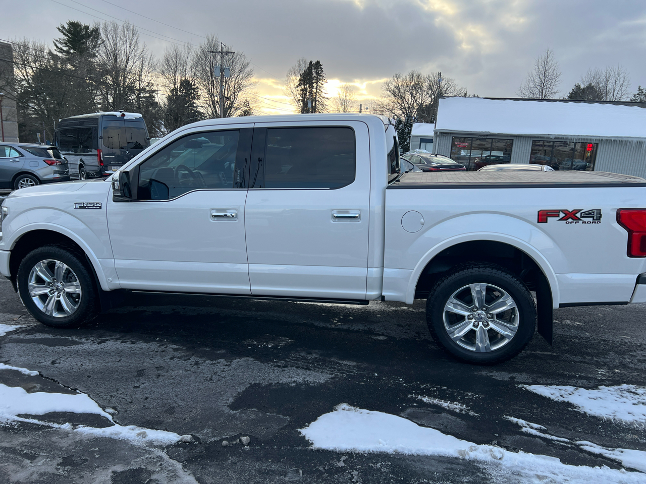 Ford F-150 Platinum SuperCrew 5.5-ft. Bed 4WD 2019