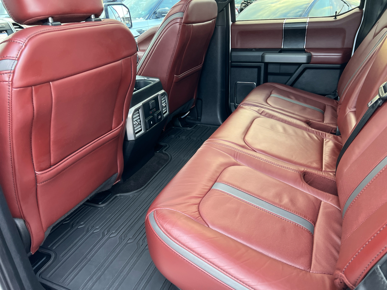 Ford F-150 Platinum SuperCrew 5.5-ft. Bed 4WD 2019