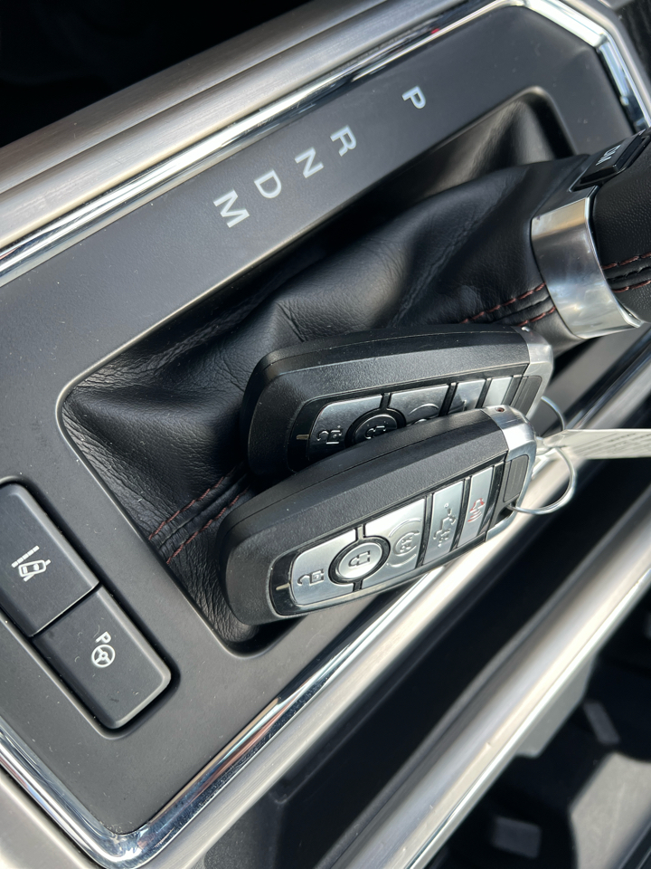 Ford F-150 Platinum SuperCrew 5.5-ft. Bed 4WD 2019