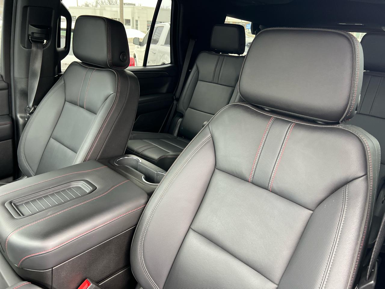 Chevrolet Tahoe 4WD 4dr RST 2023