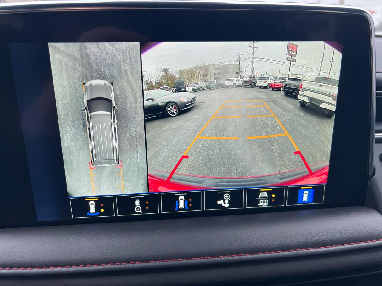 Chevrolet Tahoe 4WD 4dr RST 2023