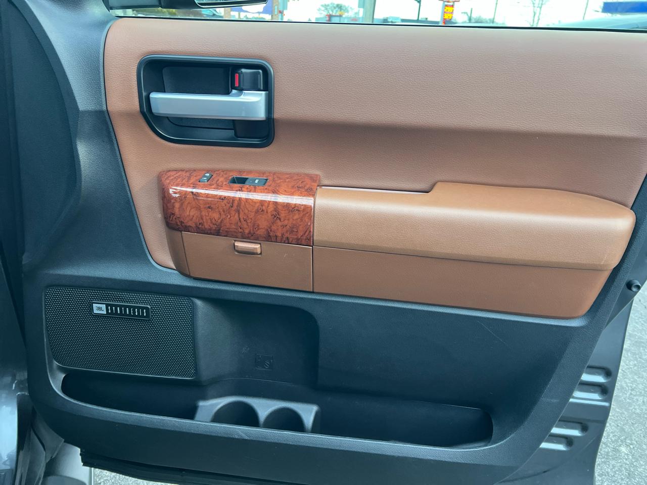 Toyota Sequoia Platinum 4WD (Natl) 2021