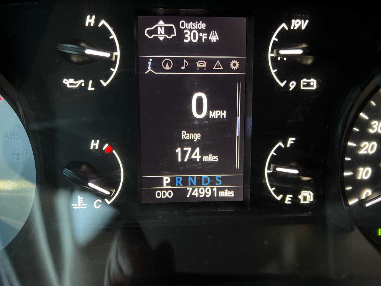 Toyota Sequoia Platinum 4WD (Natl) 2021