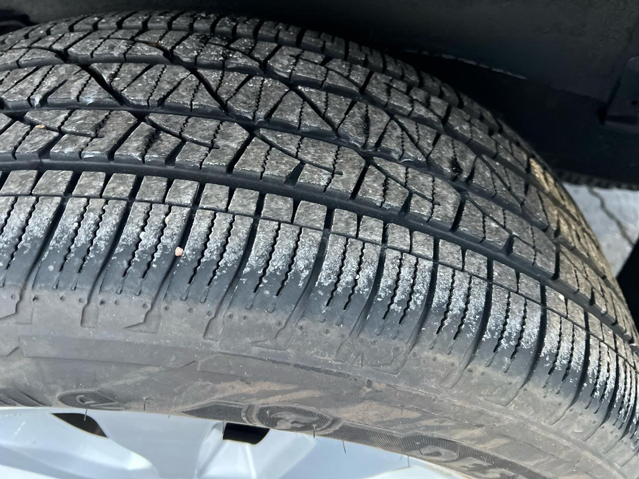 Toyota Sequoia Platinum 4WD (Natl) 2021