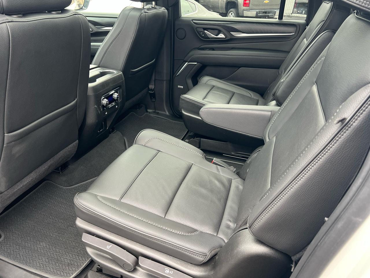 GMC Yukon XL 4WD 4dr Denali 2021