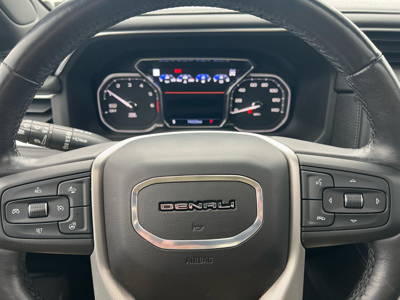GMC Yukon XL 4WD 4dr Denali 2021