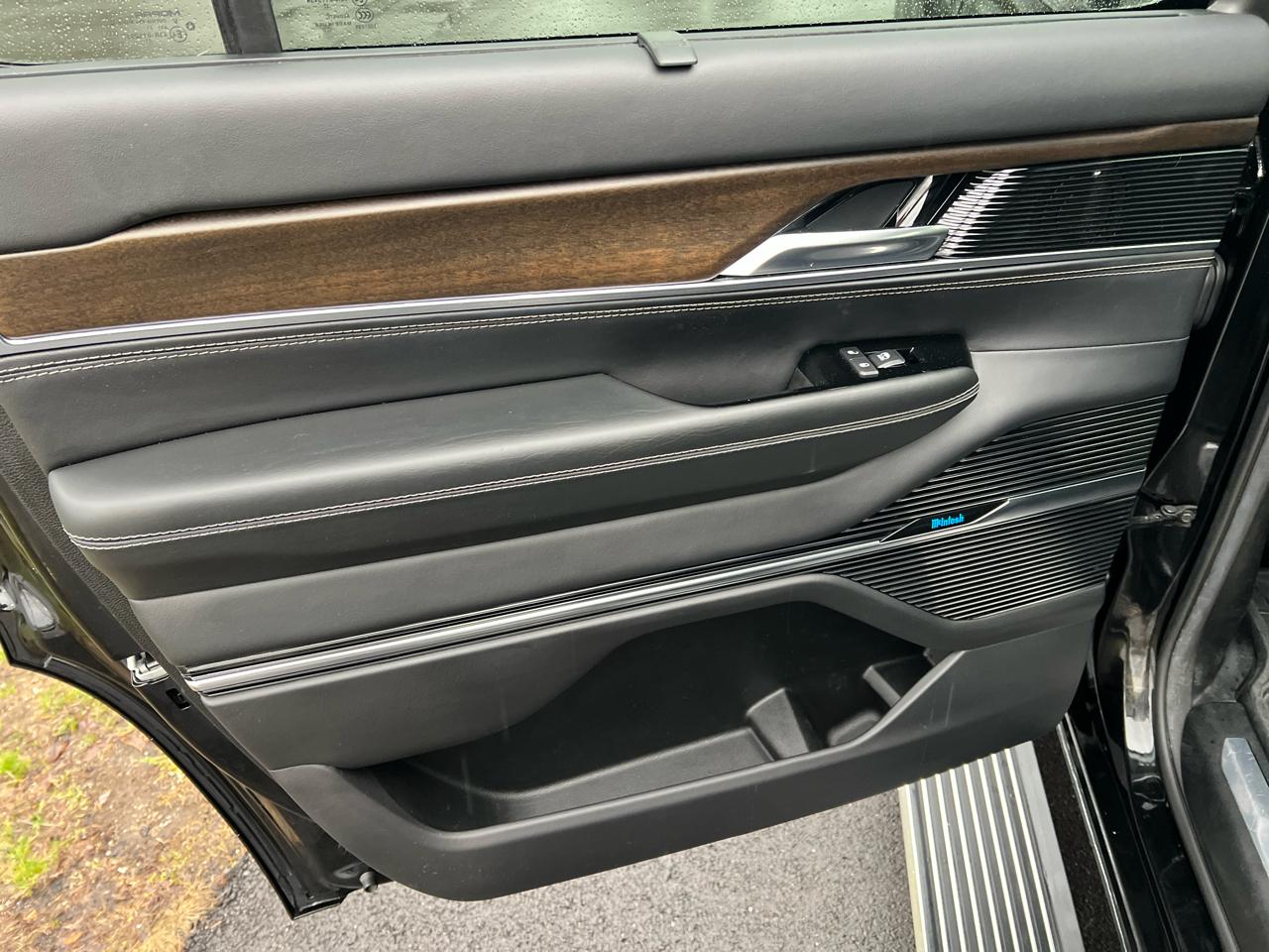 Jeep Grand Wagoneer Series II 4x4 2022