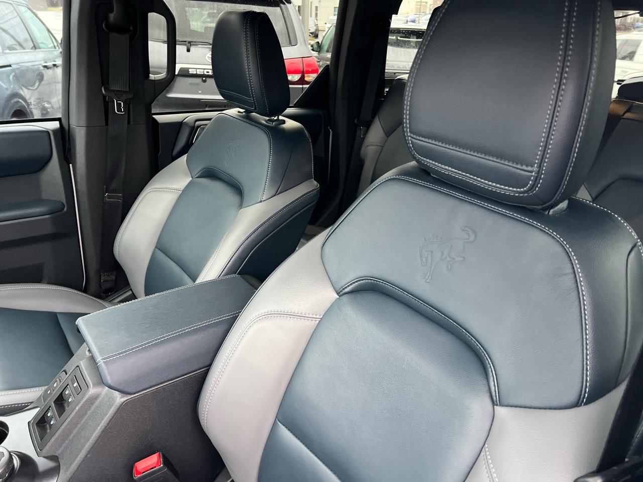 Ford Bronco Outer Banks 4 Door 4x4 2024