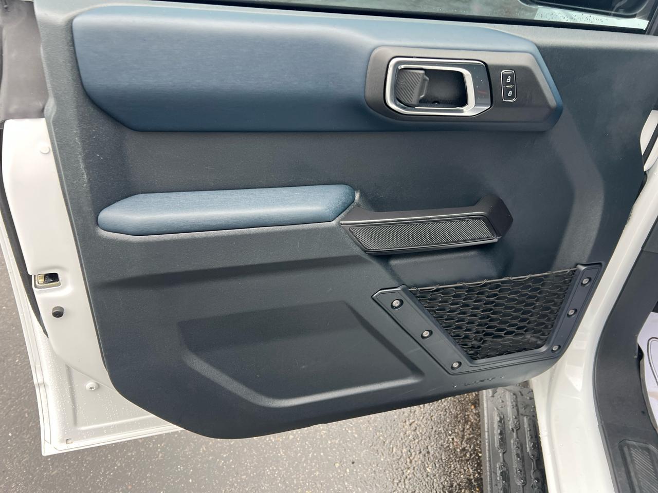 Ford Bronco Outer Banks 4 Door 4x4 2024