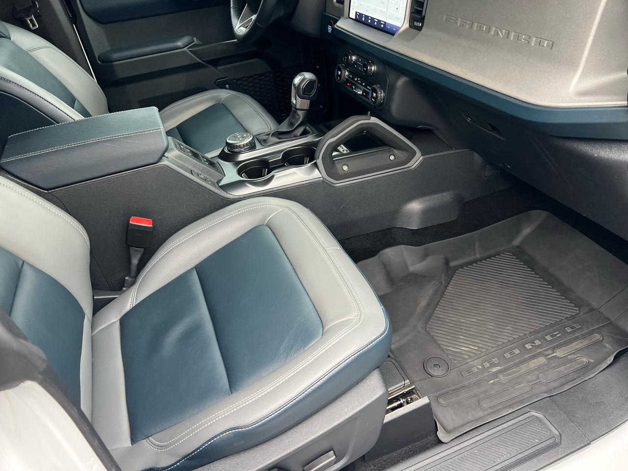 Ford Bronco Outer Banks 4 Door 4x4 2024