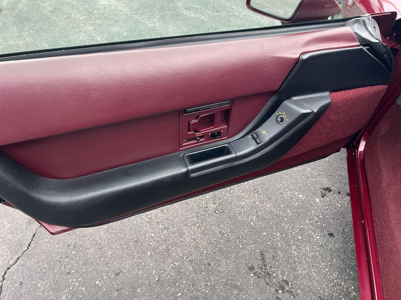 Chevrolet Corvette 2dr Coupe Hatchback 1993