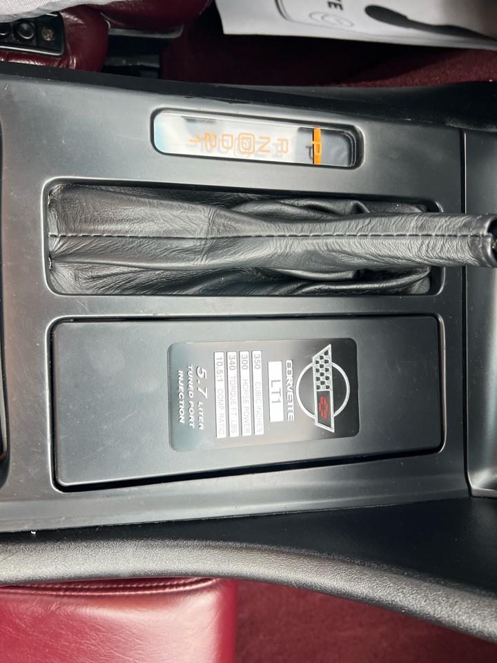 Chevrolet Corvette 2dr Coupe Hatchback 1993