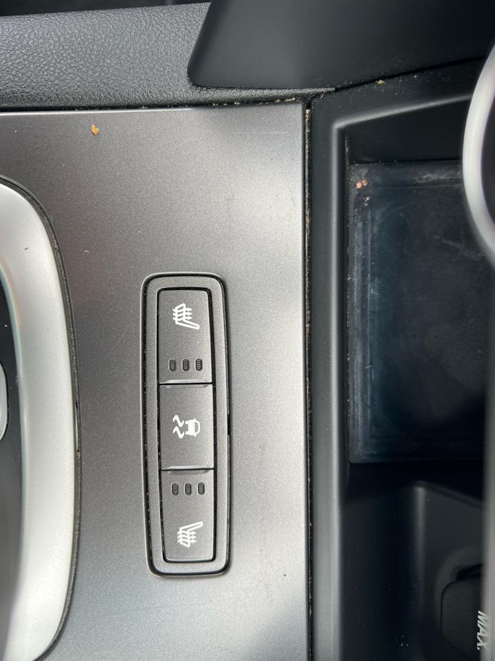 Pontiac G8 4dr Sdn 2009