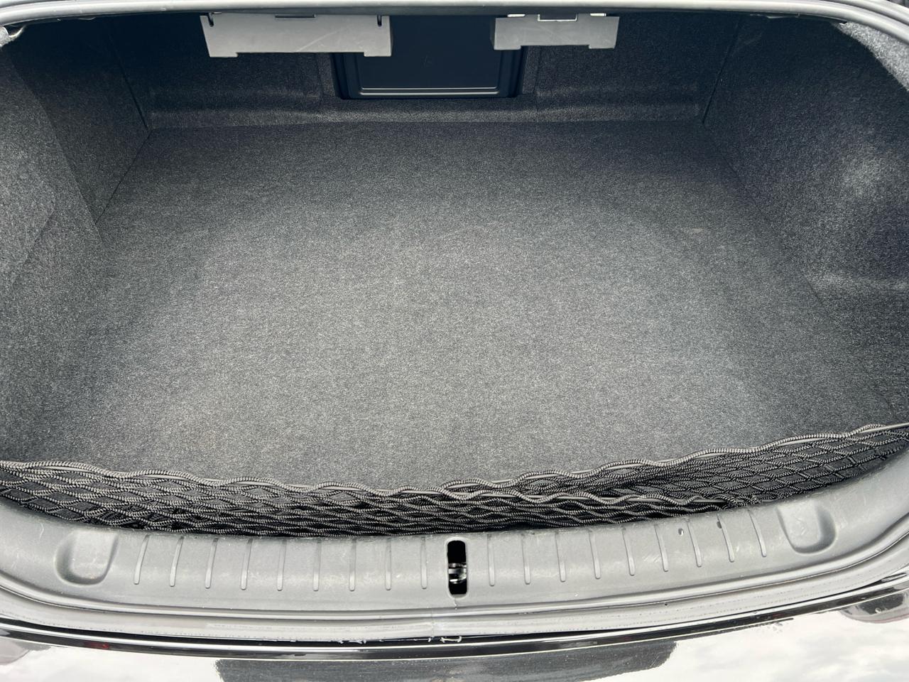 Pontiac G8 4dr Sdn 2009