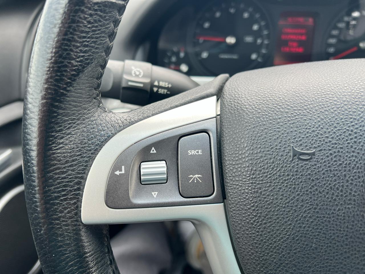 Pontiac G8 4dr Sdn 2009