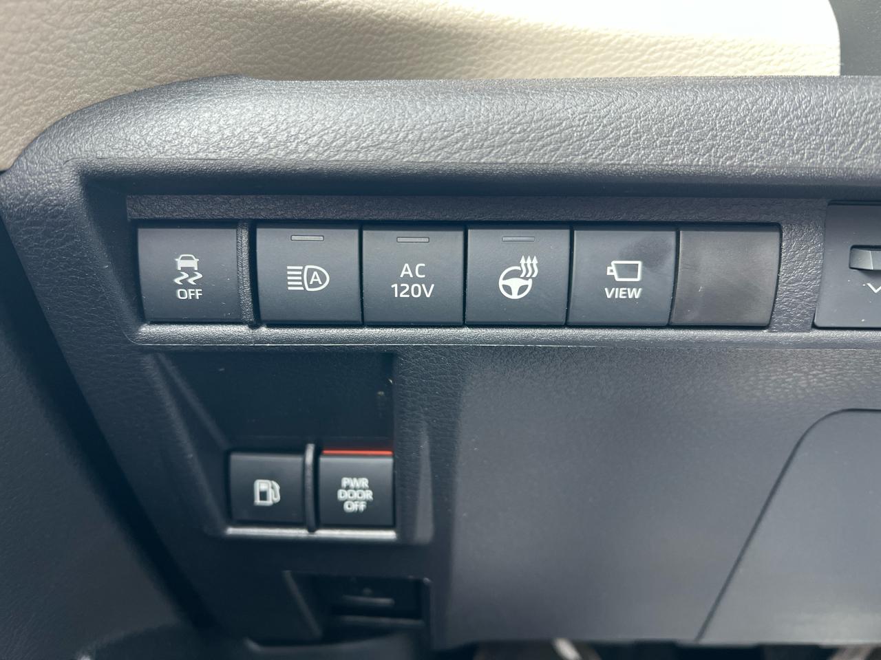 Toyota Sienna Platinum AWD 7-Passenger (Natl) 2025