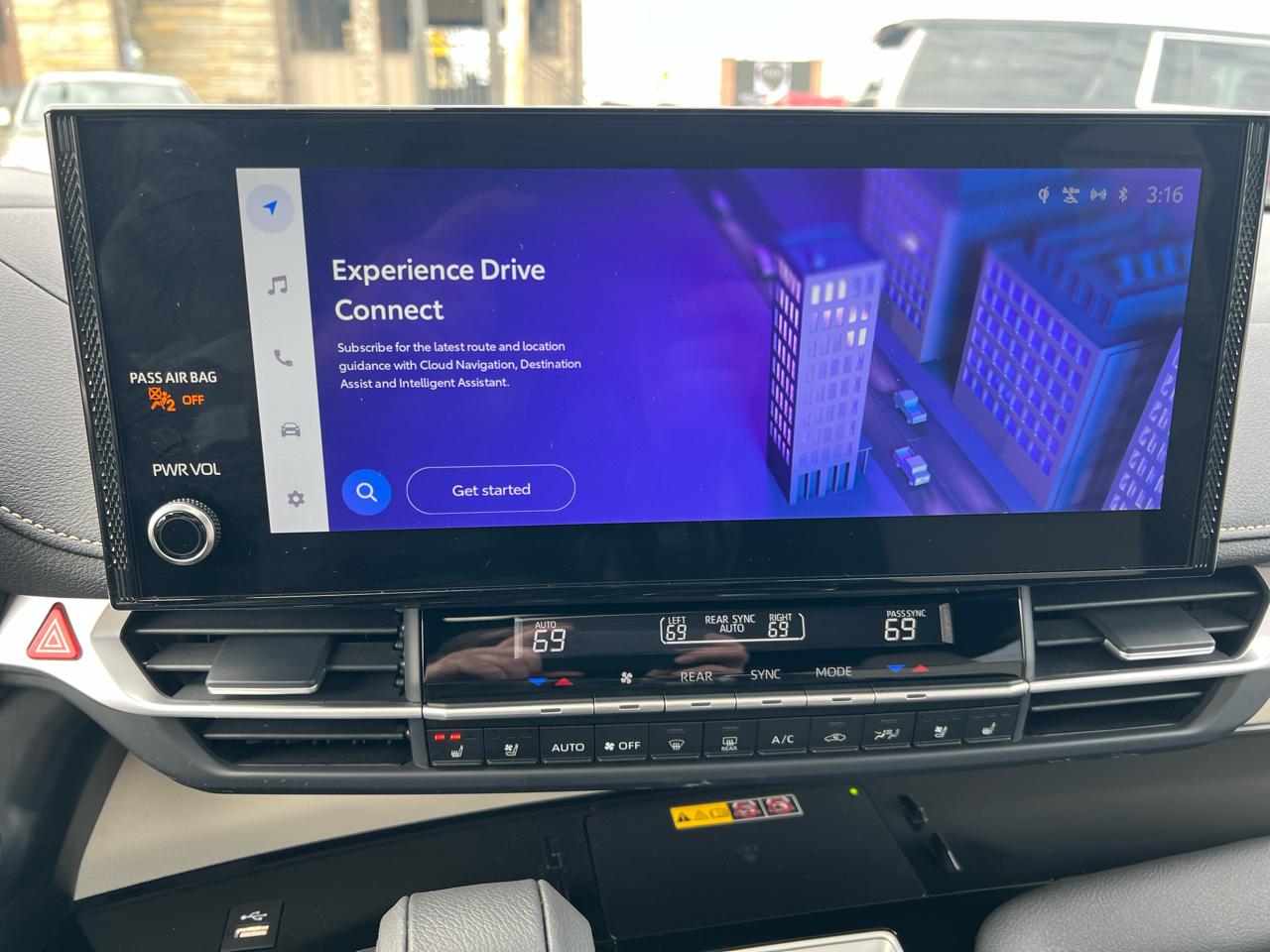 Toyota Sienna Platinum AWD 7-Passenger (Natl) 2025