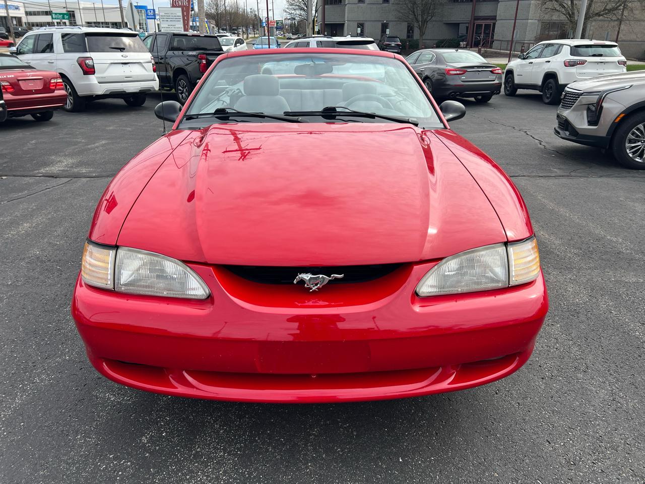 Ford Mustang 2dr Convertible GT 1994